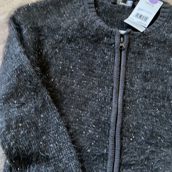 Brand new vest - Picture 4 of 5